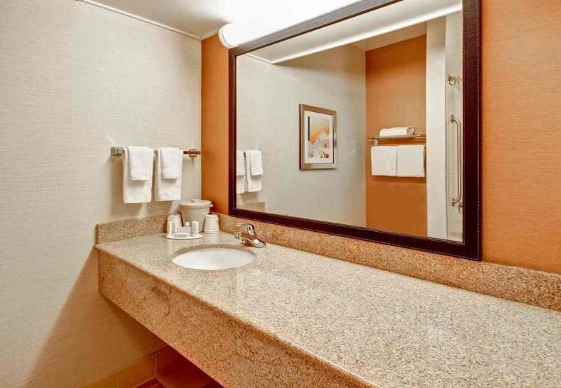 Home2 Suites By Hilton Saratoga Мальта Екстер'єр фото